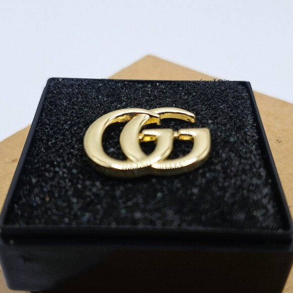 Small Vintage Gucci Interlocking G Tie Tack Pin Brooch - Picture 5 of 8